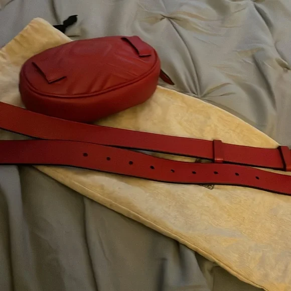 Gucci Belt Marmont 65 small Matelasse Red leather messenger bag - Picture 5 of 11